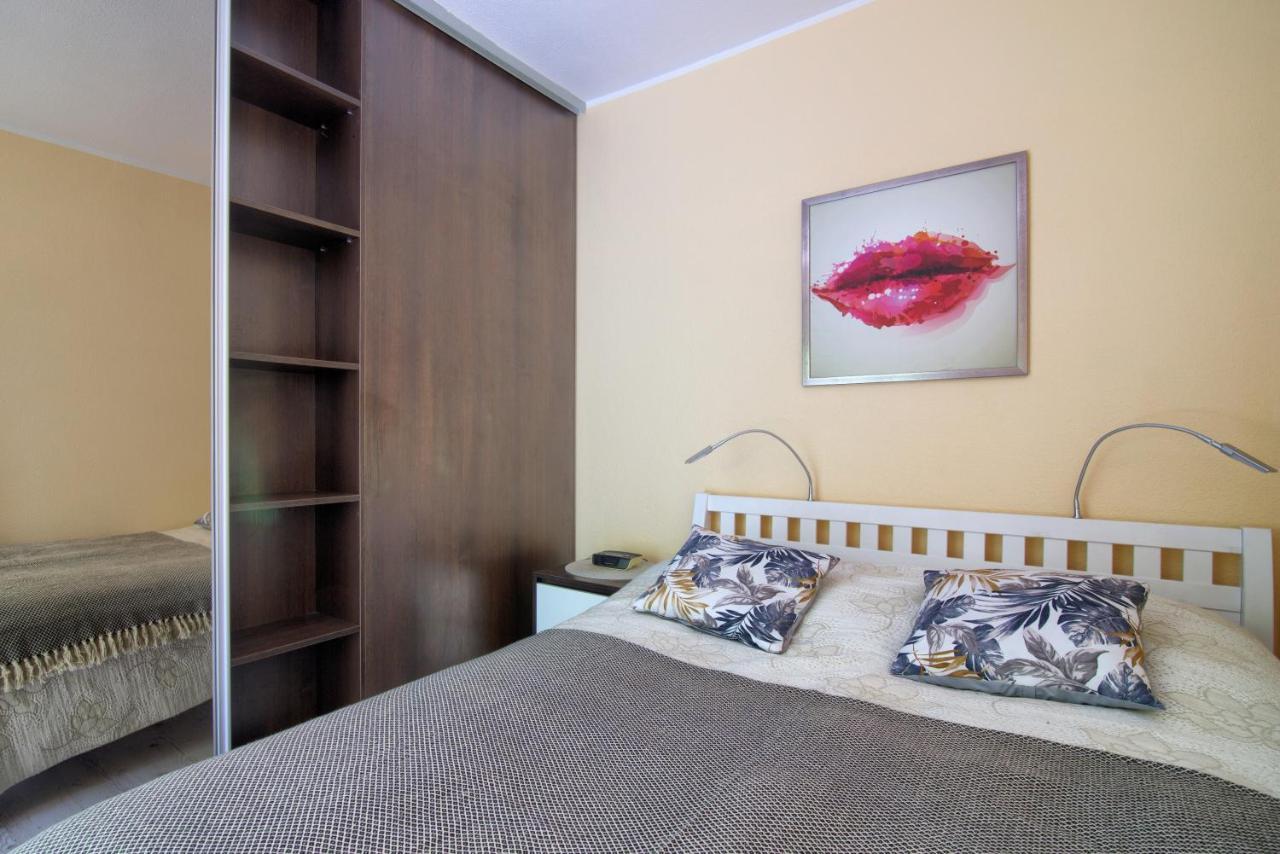 Апартаменти Apartament Bursztyn 2 Свіноуйсьце Екстер'єр фото